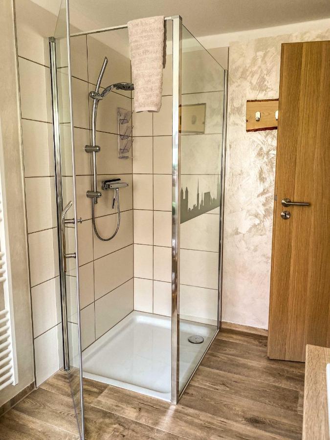 Am Mathildenbrunnen Gross Apartment Quedlinburg Ngoại thất bức ảnh