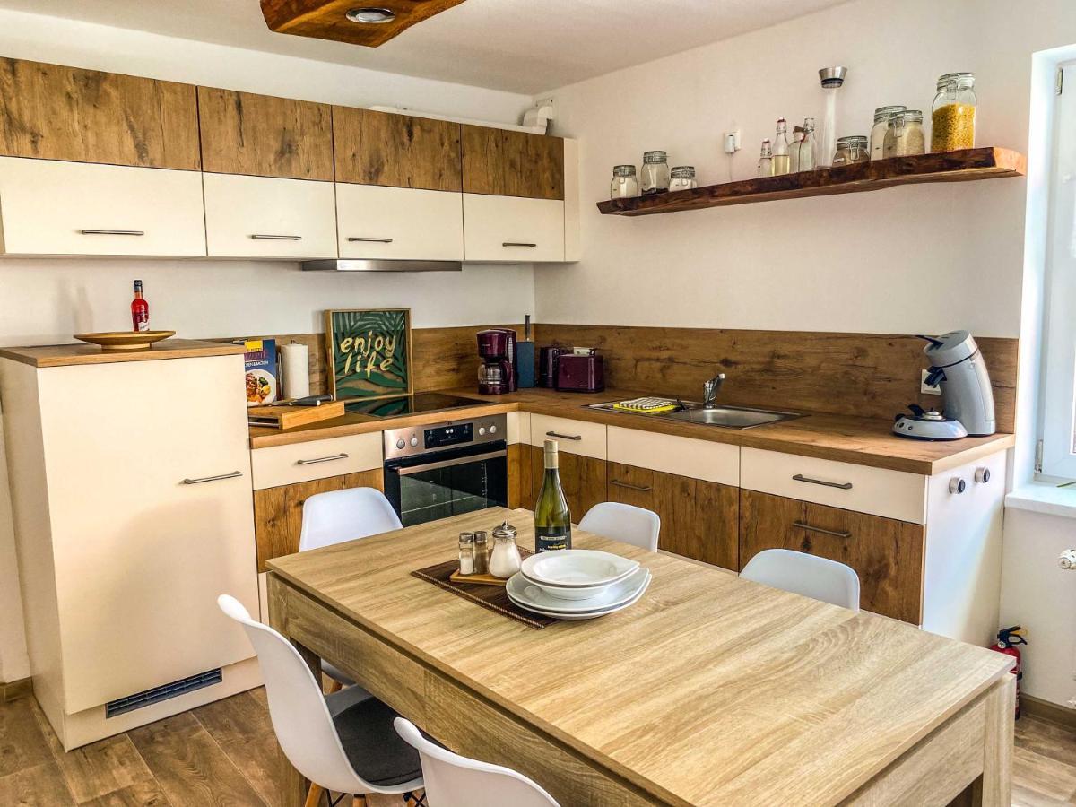 Am Mathildenbrunnen Gross Apartment Quedlinburg Ngoại thất bức ảnh